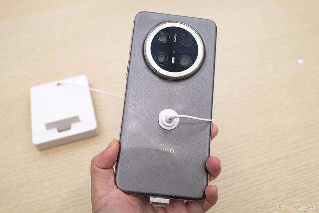 ro 5G支持疑问解析及背后技术考量CQ9电子登录注册华为Mate50P(图2)